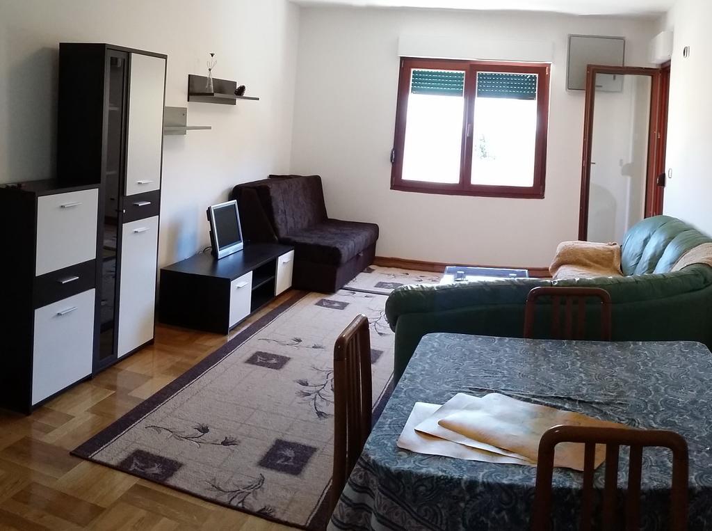 Nerina Apartment Petrovac Pokoj fotografie
